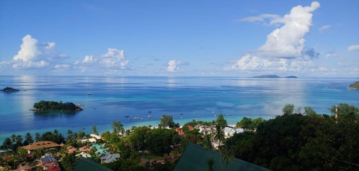 Mango Lodge Anse Volbert Village  Exterior photo