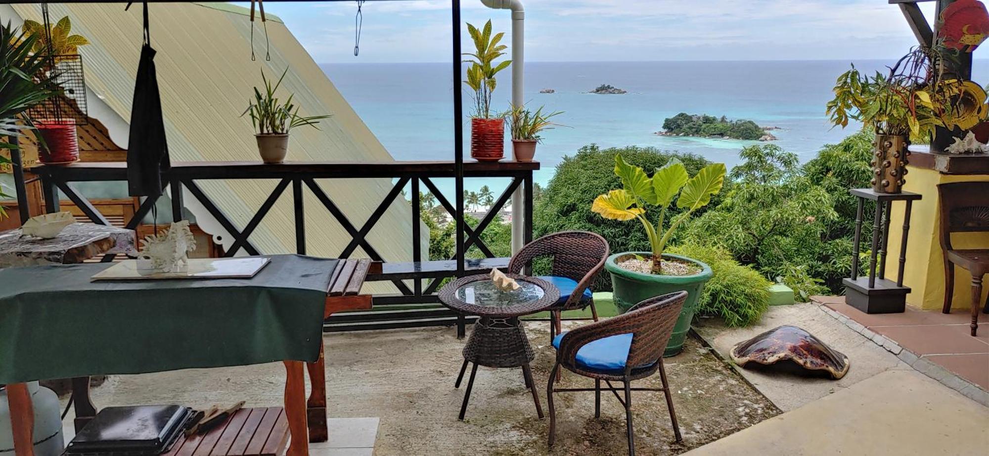 Mango Lodge Anse Volbert Village  Exterior photo