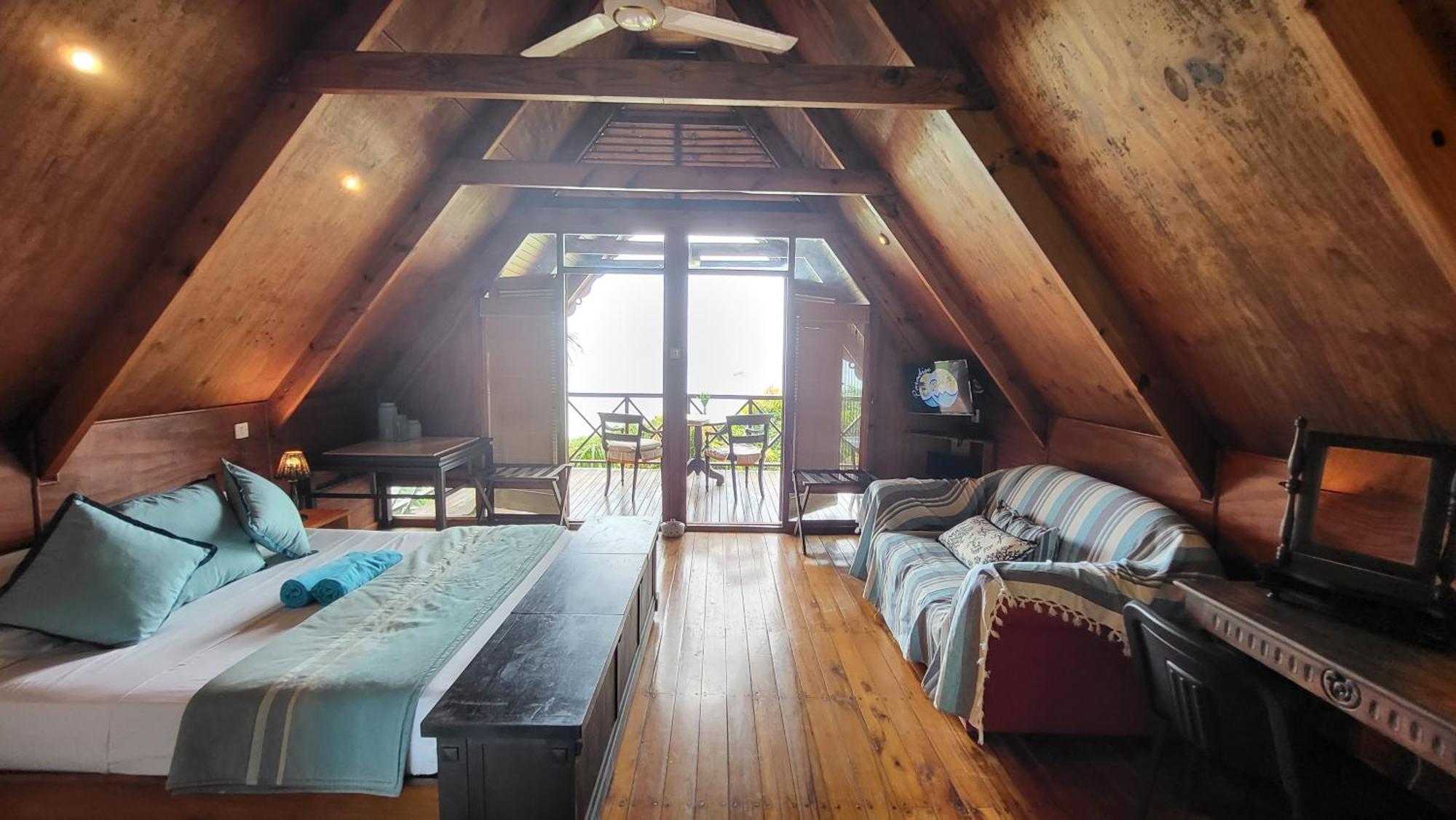 Mango Lodge Anse Volbert Village  Exterior photo